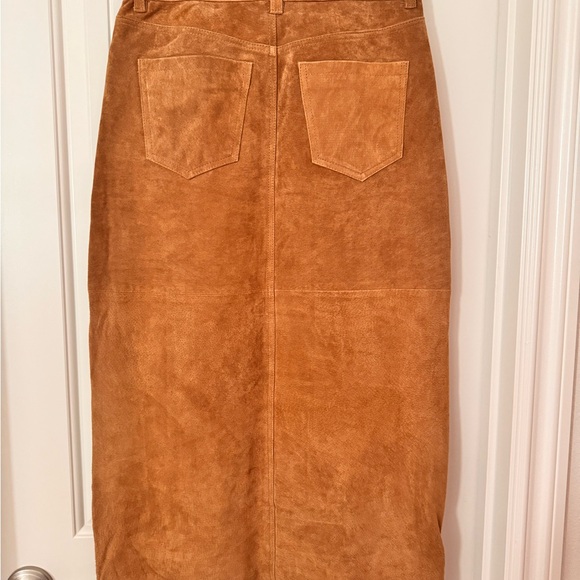 BLANK NYC real suede midi skirt size 25 NWT - Picture 3 of 7